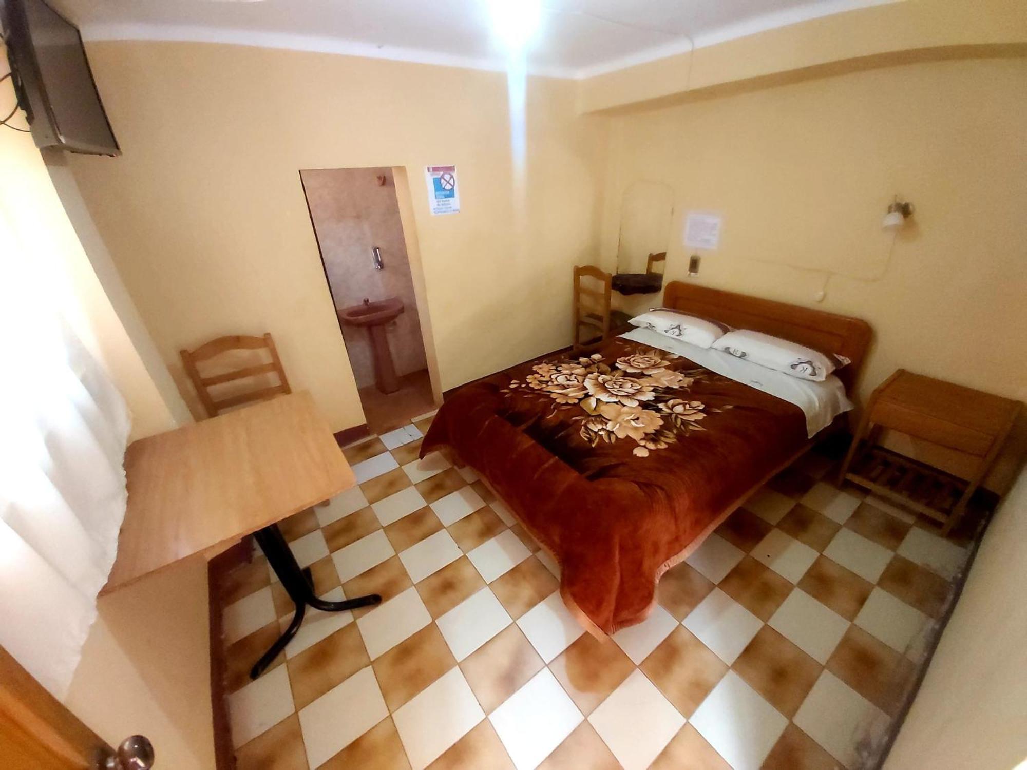 Residencial El Expreso Hotell Oruro Eksteriør bilde