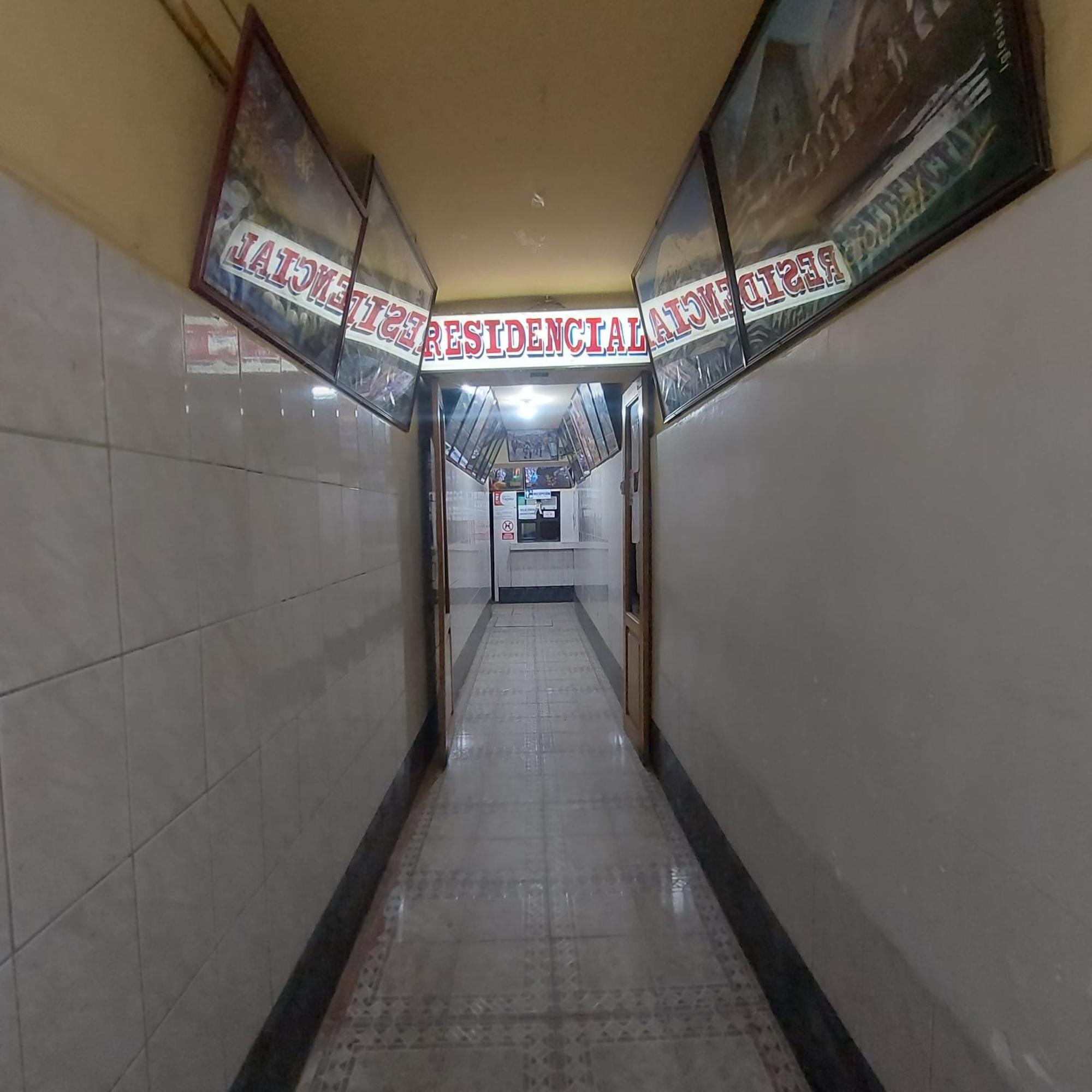 Residencial El Expreso Hotell Oruro Eksteriør bilde